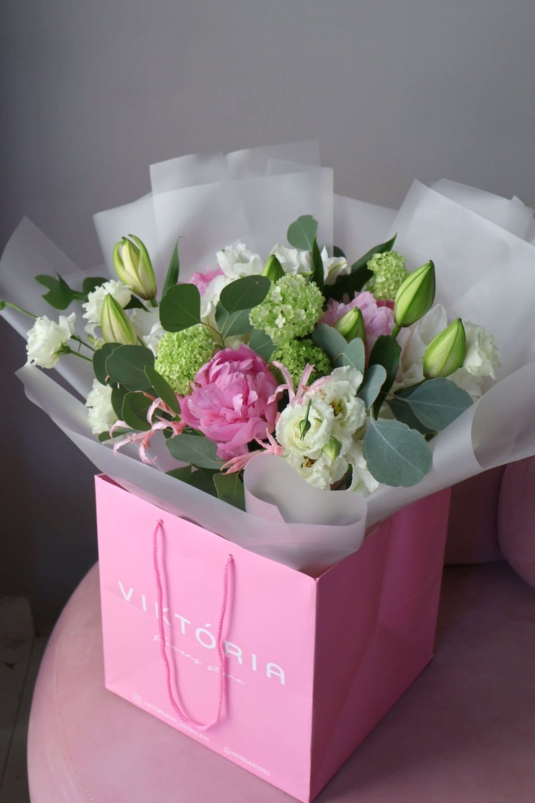 Şakayık - Lilyum - Viburnum Buket